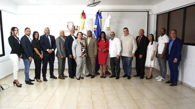 MESCyT presenta plan de innovación al 2030 con centros de excelencia y competencia nacional de matemáticas