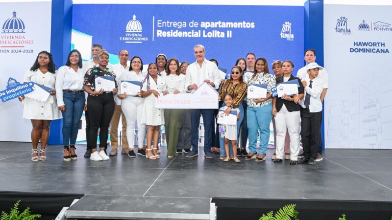 Ministerio de la Mujer entrega RD$ 6,940,000.00 millones de pesos en Bono Mujer en Hato Nuevo de Manoguayabo en Santo Domingo Oeste