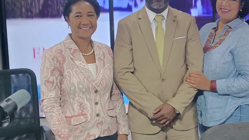 Diálogo con Emilia Santos: para fortalecer deberes y derechos