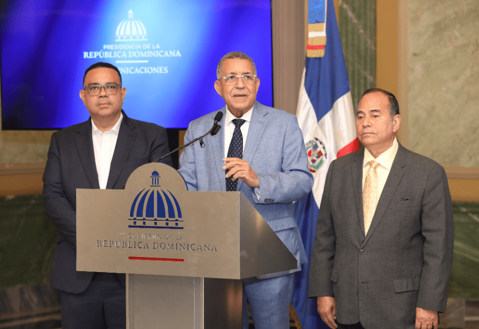 Entregan informe sobre graves irregularidades en SENASA