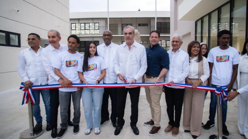 Presidente Abinader y Ministro Bonilla inauguran Centro Universitario Regional UASD-Cotuí
