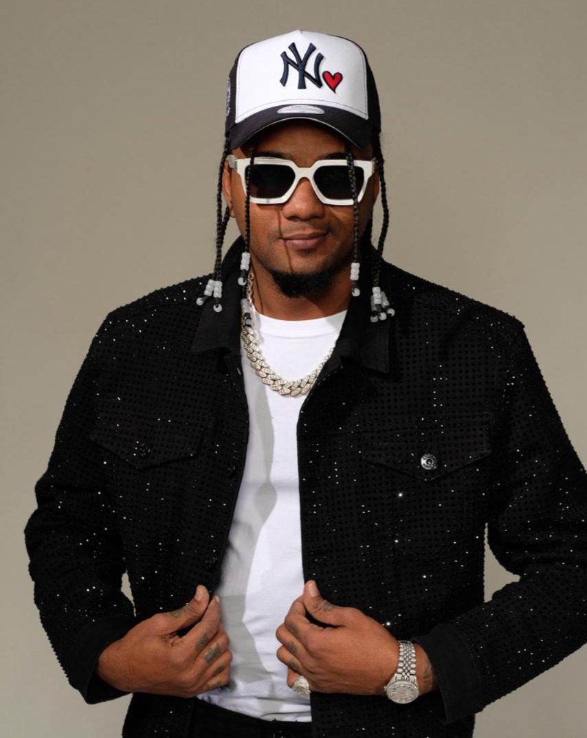 El intérprete Young Pilot arrasa con su nuevo hit “Fiesta tras fiesta” en Spotify y YouTube