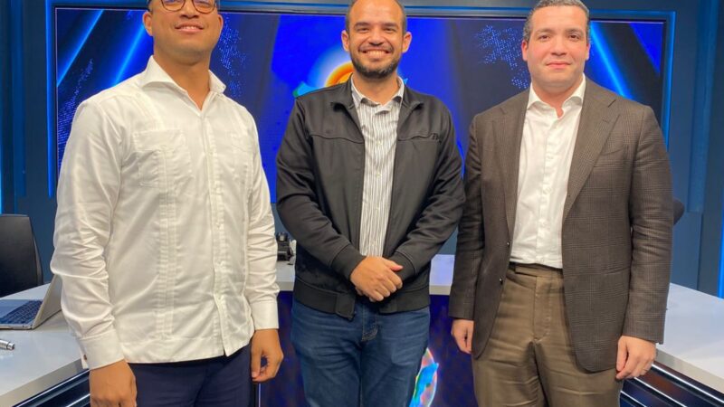 Experto aborda impacto de tecnología en salud mental