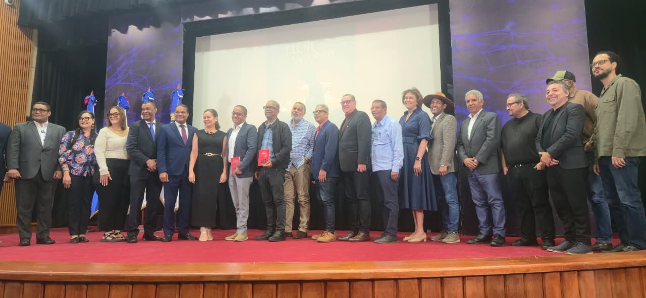 Maestro Francisco Natera presenta su obra sobre el cine histórico de la República Dominicana