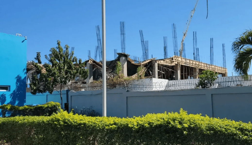 Colapsa techo en construcción del Materno Infantil tras vaciado de hormigón