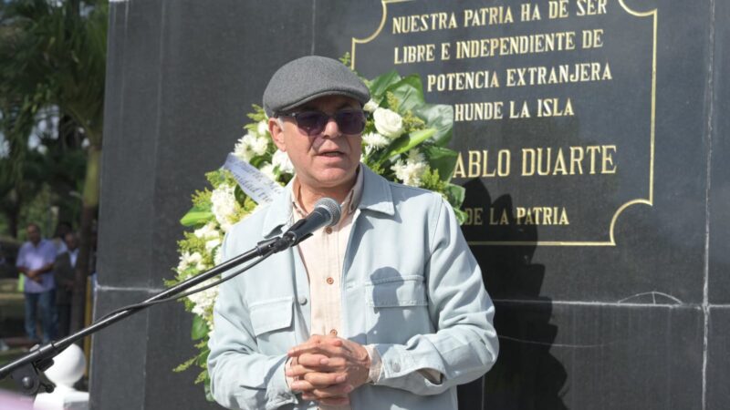 Manuel Jiménez recomienda funcionarios y políticos tengan a Duarte como guía