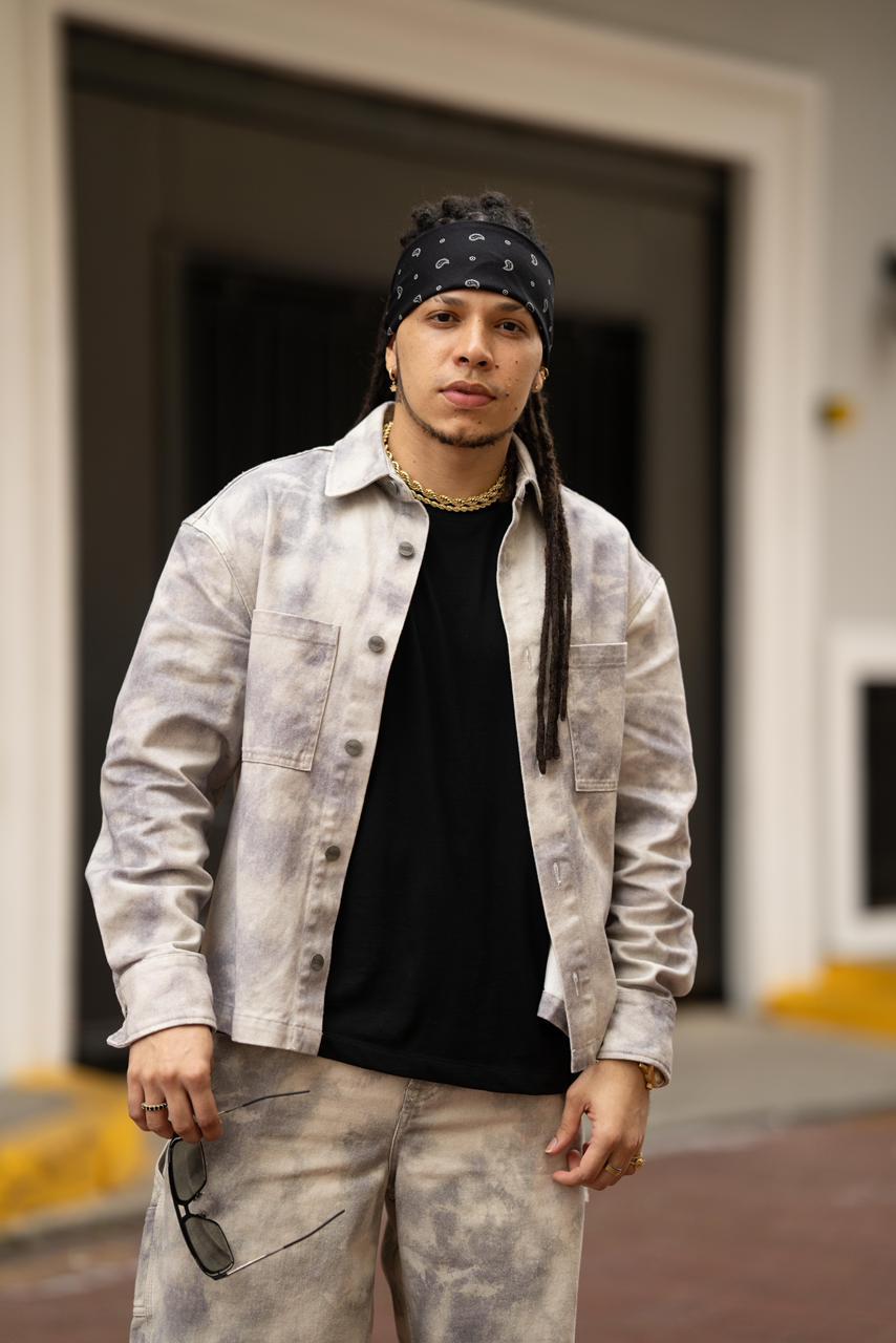 De Panamá pa’l mundo: Maicky Miller presenta “Hermético Remix” junto a Musicólogo The Libro