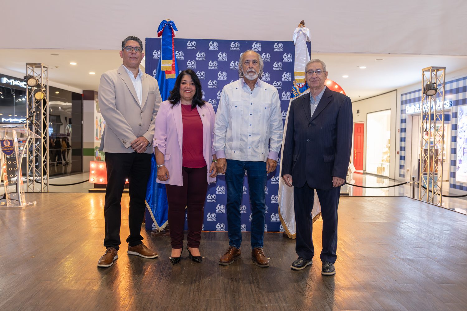 UNAPEC inaugura exposición CREARE 2026 que transforma frases y dichos dominicanos en arte visual