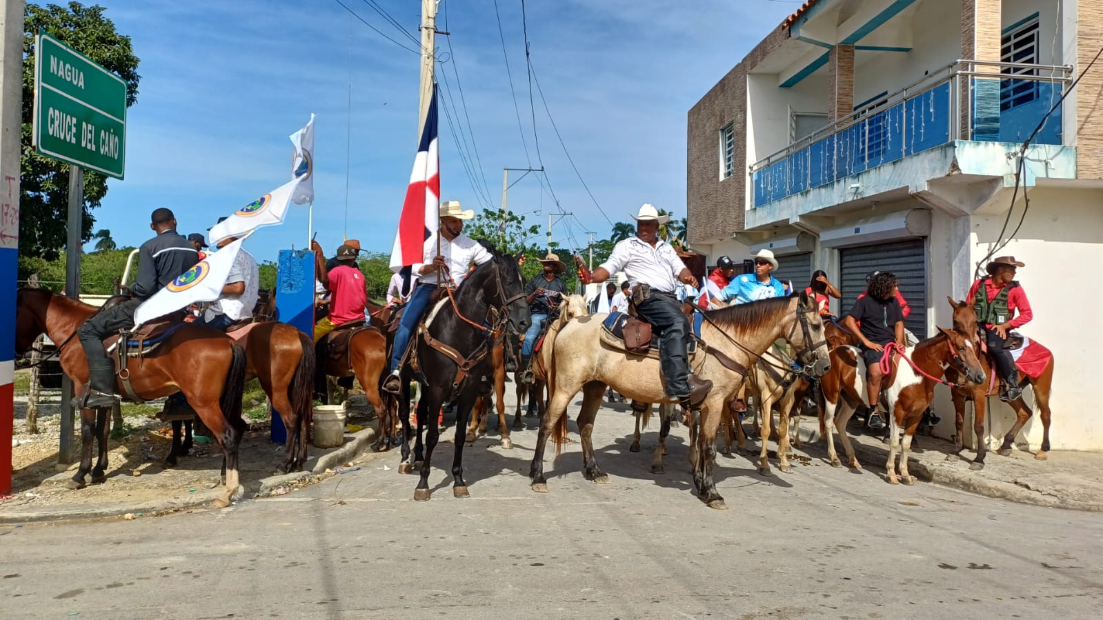 Gran Cabalgata Familiar en Nagua celebra el 182 aniversario de la Independencia Nacional