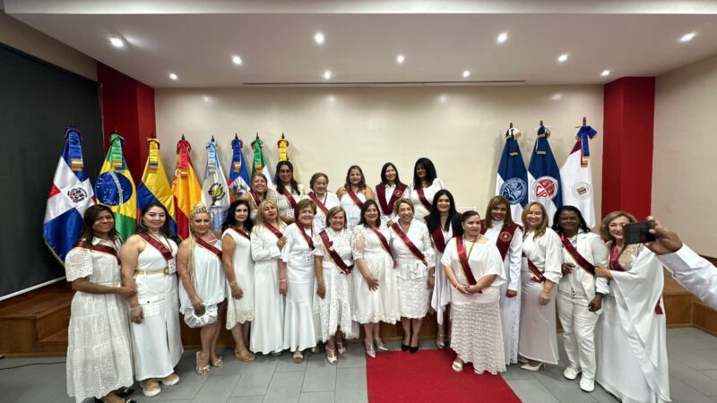 Finaliza con éxito la Primera Cumbre Mundial de Derechos con firma de Memorando de Entendimiento entre la Colegiatura Mundial de Abogadas y UNAPA