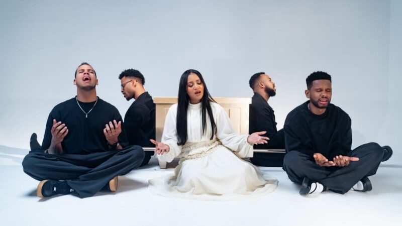 “Háblame de cerca”, el nuevo y poderoso clamor del Grupo Grace