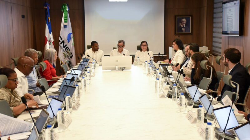 CNSS solicita a la SISALRIL revisión integral del Catálogo de Prestaciones de Servicios de Salud