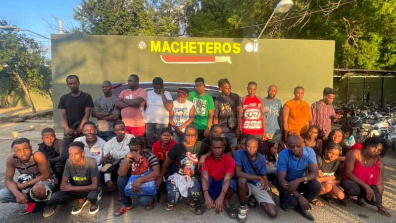 Ejército intercepta vehículo utilizado para el tráfico de migrantes y desmantela centro de acopio en Villa Elisa