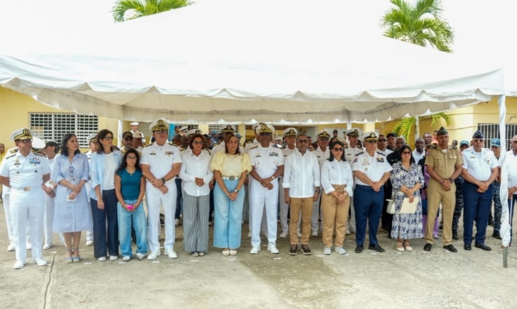 Armada de República Dominicana encabeza jornada de acción cívica con más de 3,000 consultas médicas en Monte Plata