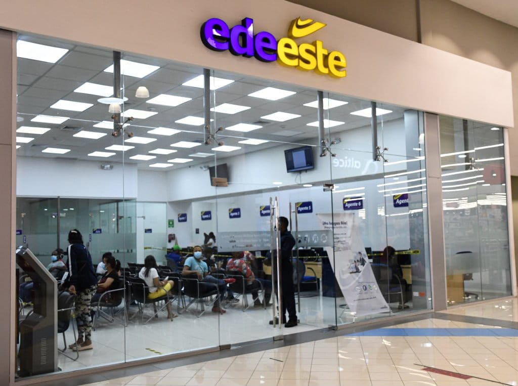 Edeeste exhorta a sus clientes a hacer un uso eficiente de la energía para controlar el consumo durante la temporada de calor
