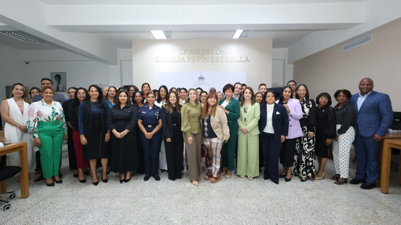 Gabinete de Mujeres, Adolescentes y Niñas articula acciones sectoriales; juventud presenta avances