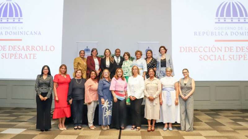 Supérate fortalece articulación territorial en materia de protección social en encuentro con gobernadoras