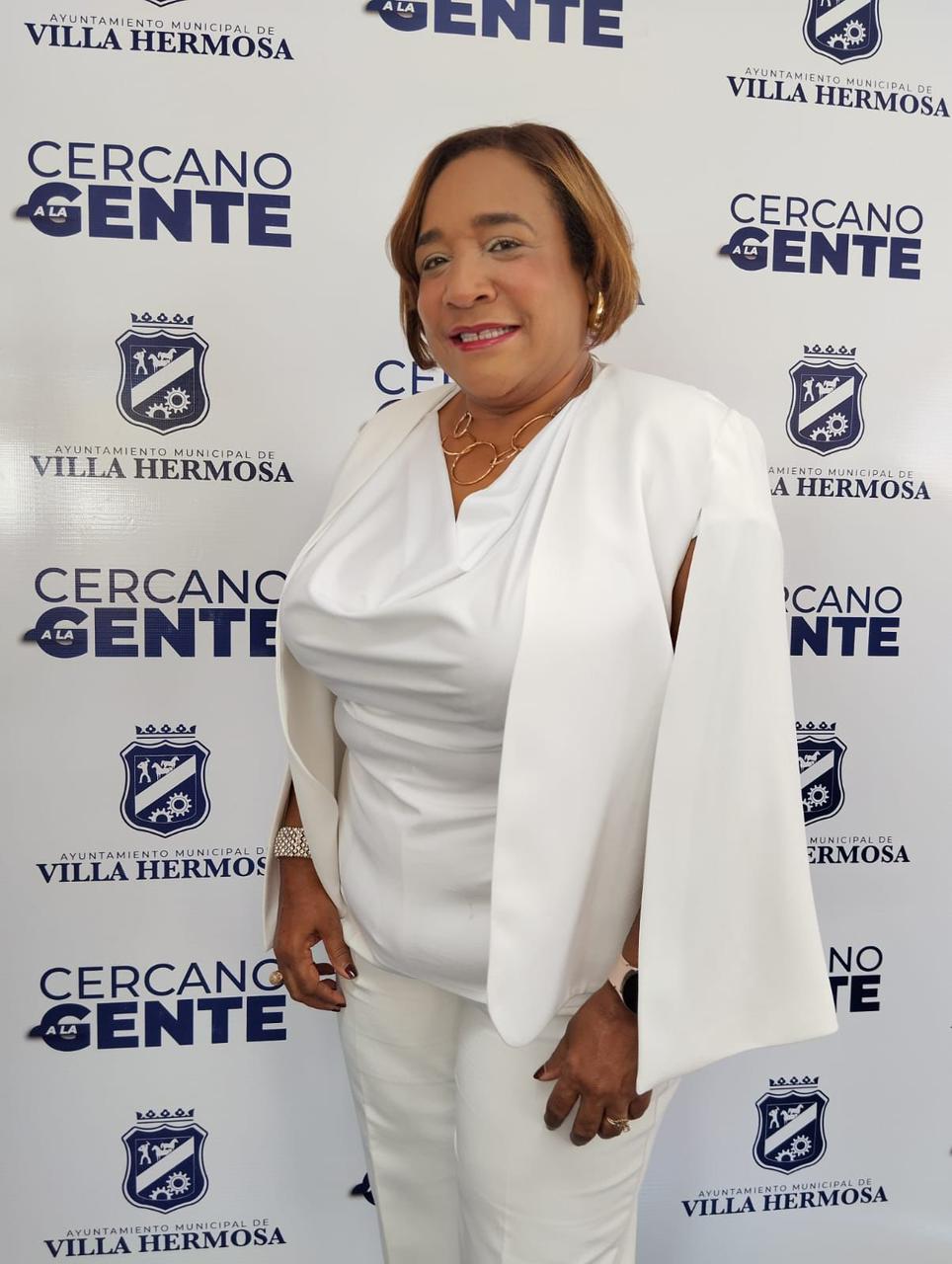 Regidora de Villa Hermosa aclara situación jurídica pendiente ante el Tribunal Superior Administrativo