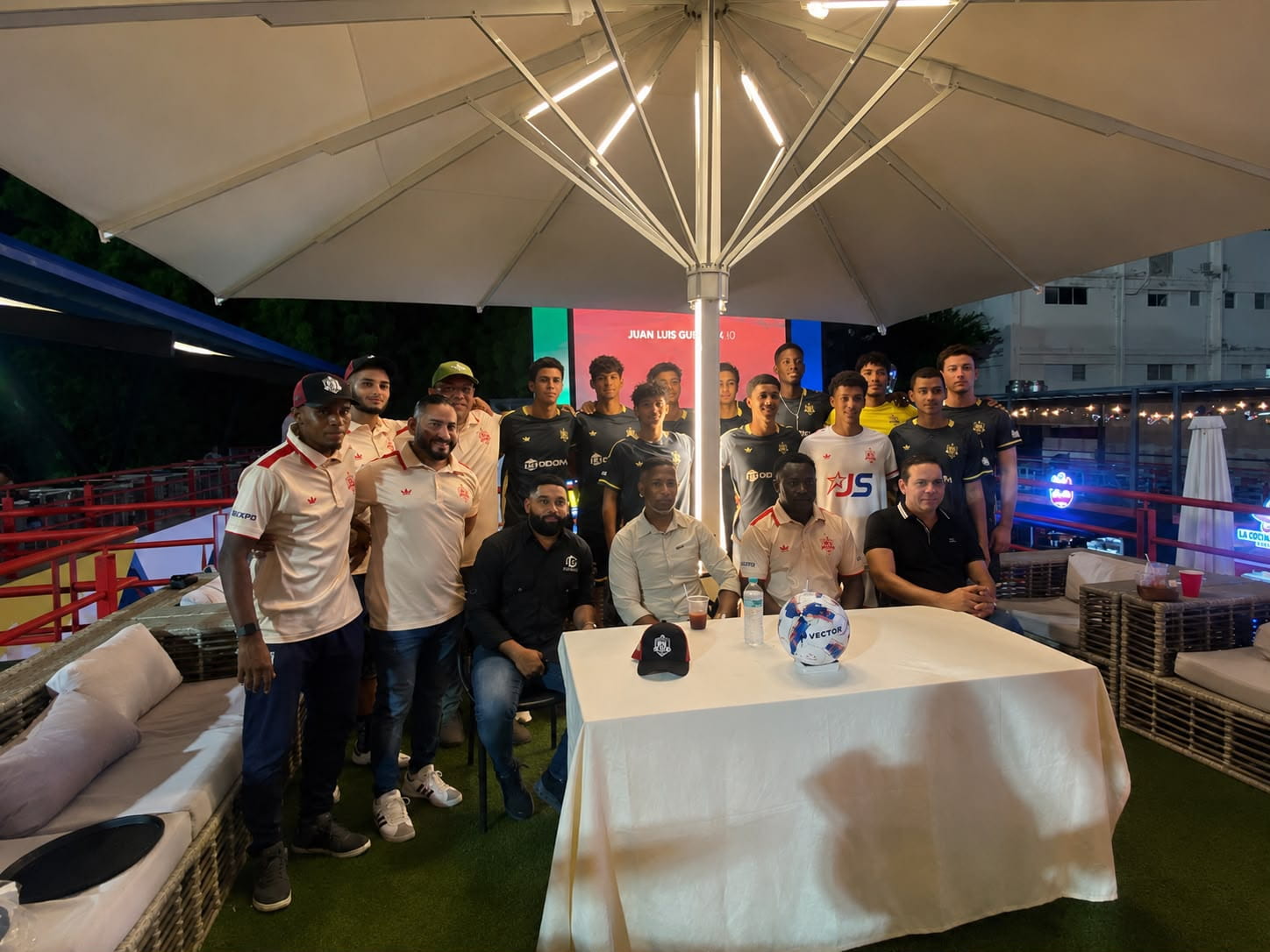 Opinión Invitada: Real Deportivo presenta oficialmente su Proyecto Sub-23 en Santiago 