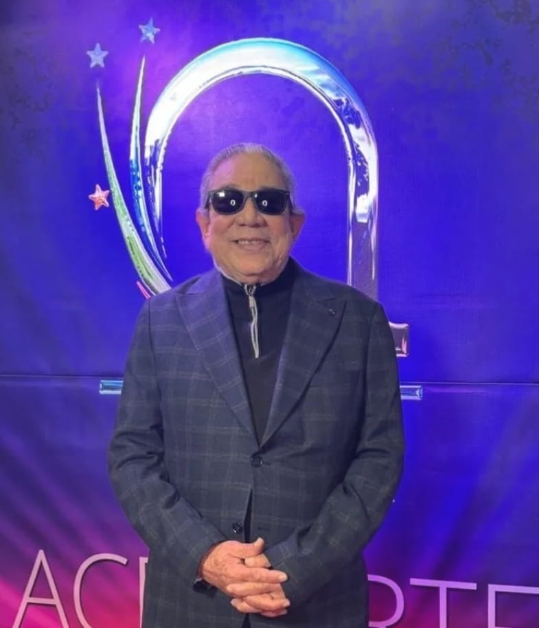 Acroarte, filial Nueva York, se declara en duelo por el fallecimiento del reconocido comunicador y locutor Francis Méndez
