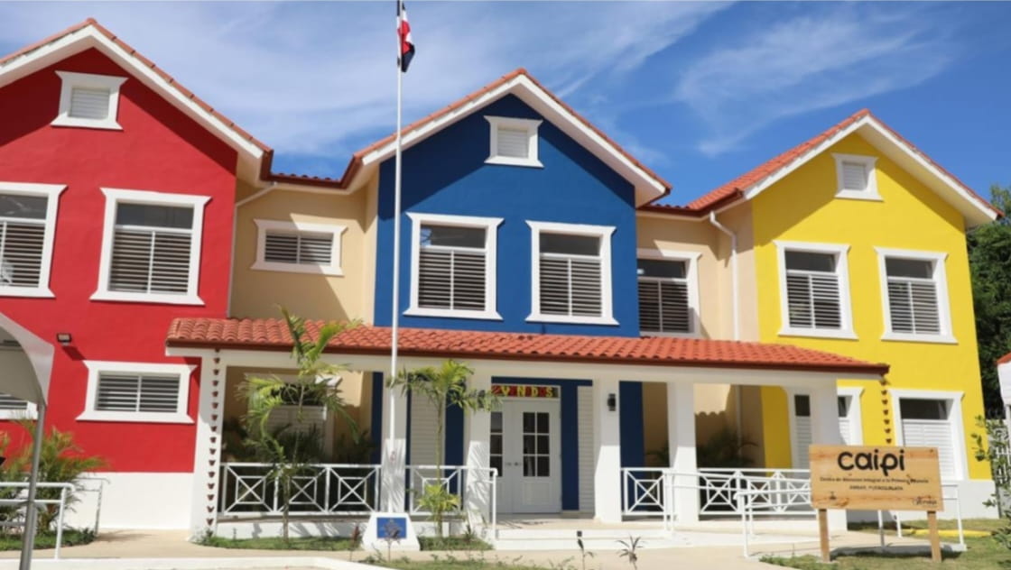 Presidente Luis Abinader inaugura Caipi en Puerto Plata, que beneficiará a 250 niños y niñas
