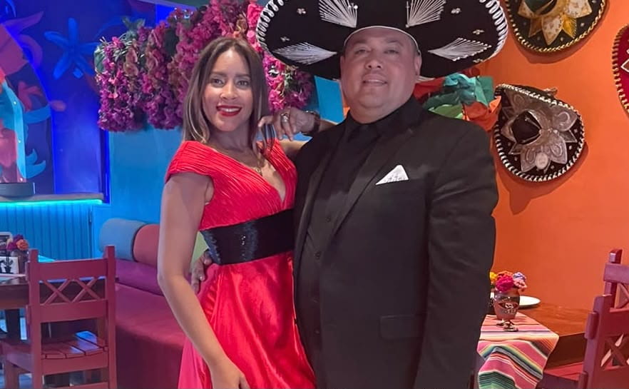 Mexicano Juan José Vega estrena video en salsa “Cruce de Banderas” con Sheila Acevedo como protagonista