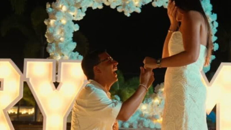 Tito El Bambino se compromete con Juanita Gómez