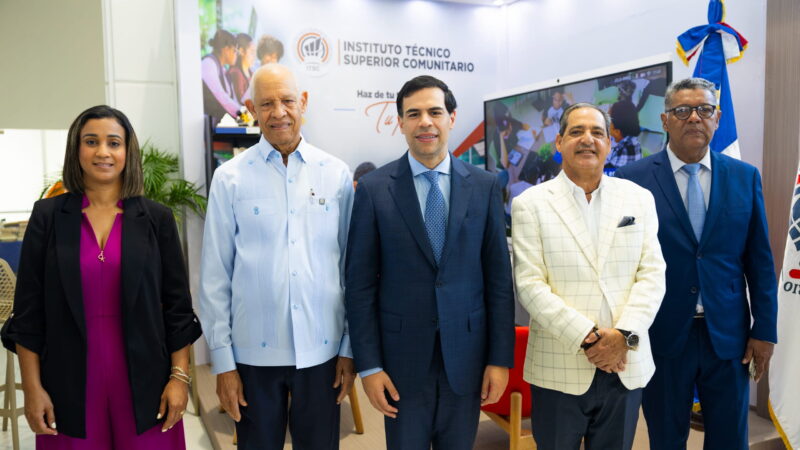 ITSC presenta su propuesta académica e iniciativas en la Feria Internacional del Libro Santo Domingo 2026