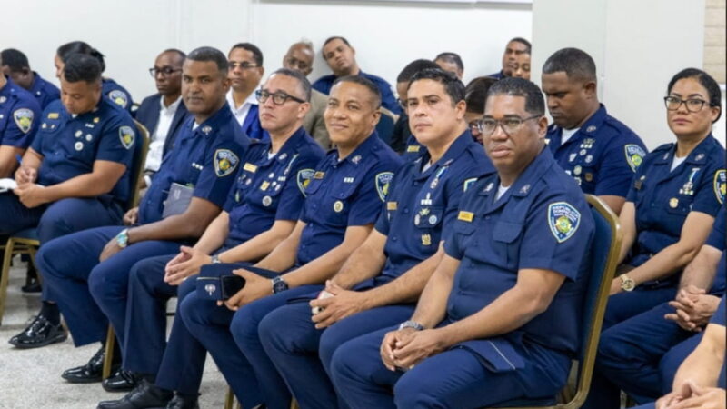 Policías reciben capacitación sobre cambios del nuevo Código Penal en el IPES
