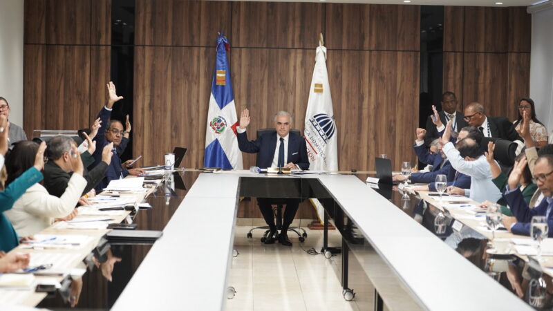 Consejo Nacional de Educación aprueba comisión para fortalecer políticas y protocolos contra la violencia en la comunidad educativa