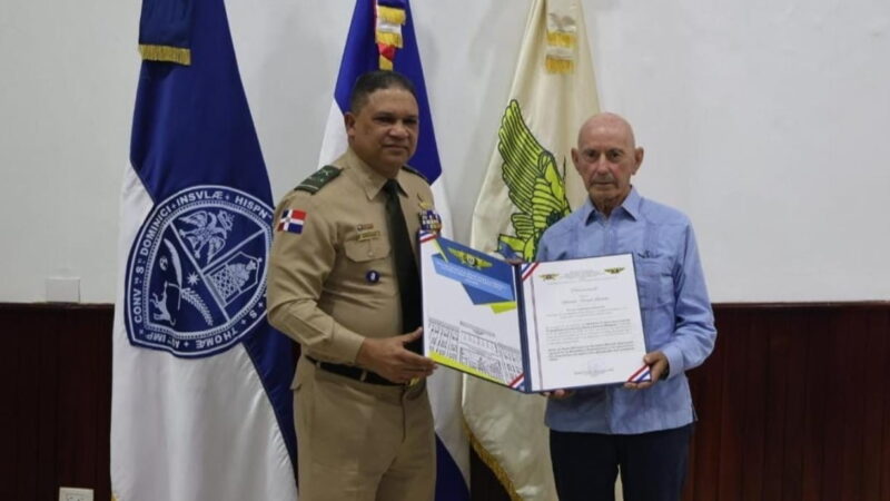 En UNADE concluye el Seminario Internacional “Filosofía de la Ciencia, ética y futuro humano”, con la conferencia magistral del destacado filósofo y escritor internacional Dr. Nicanor Ursúa