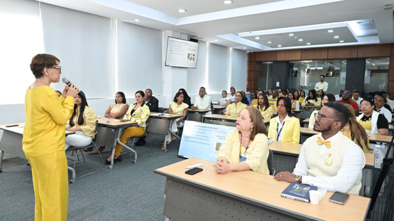 Ministerio de Trabajo imparte charla “Cuidarnos también es Prevenir” por el Día Mundial de la Prevención del Suicidio”