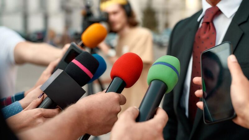 Día Internacional del Periodista: una profesión que defiende la verdad y el derecho a informar