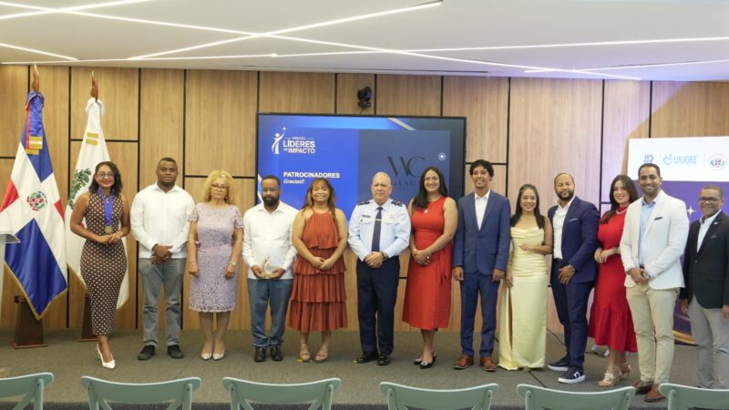 DIGEV destaca liderazgo y participación de sus estudiantes en primera edición del Premio Líderes de Impacto 2026