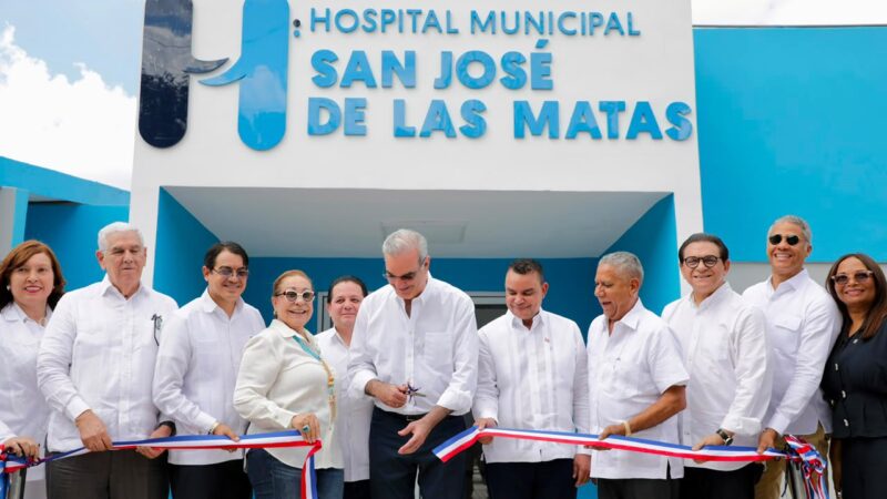 Presidente Abinader afirma que Sajoma y sus distritos, en términos de salud, no tienen por qué envidiarle nada a ningún lugar del país, al contar con un hospital de tercer nivel y una maternidad de segundo nivel