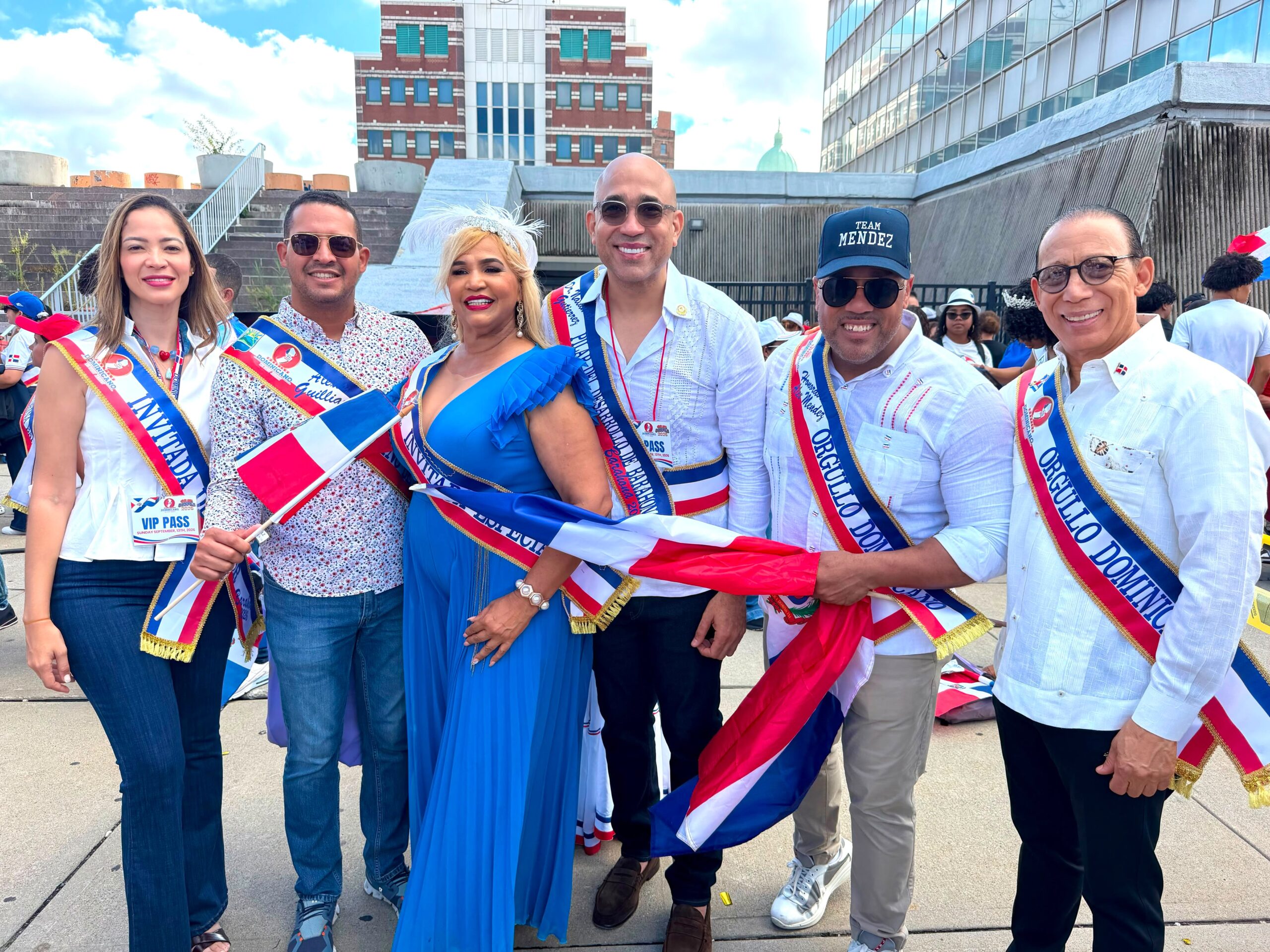 Barahona protagonista del 37.º Desfile Dominicano de Nueva Jersey; Dr. Natanael Gutiérrez recibe reconocimiento en Paterson
