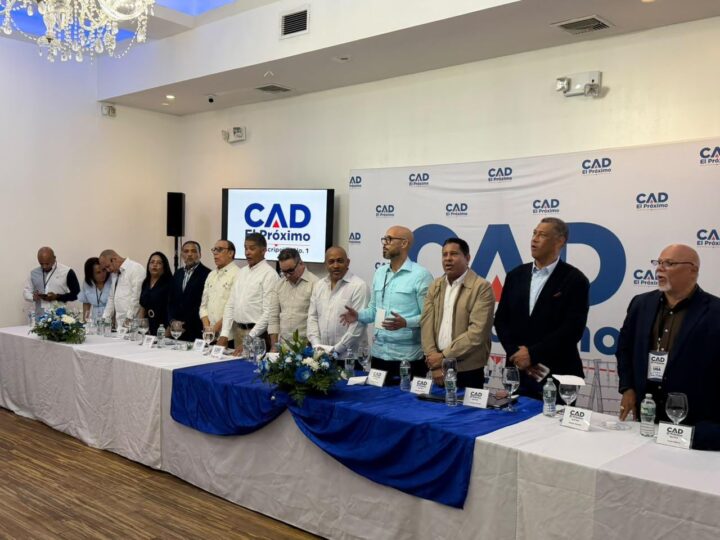 Equipo político de David Collado conforma estructura en las tres circunscripciones del exterior