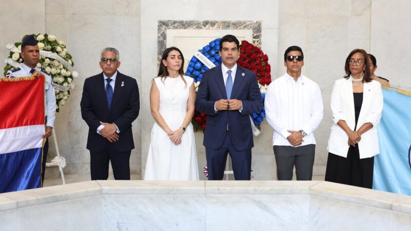 Wellington Arnaud pondera avances del INAPA en 64 aniversario
