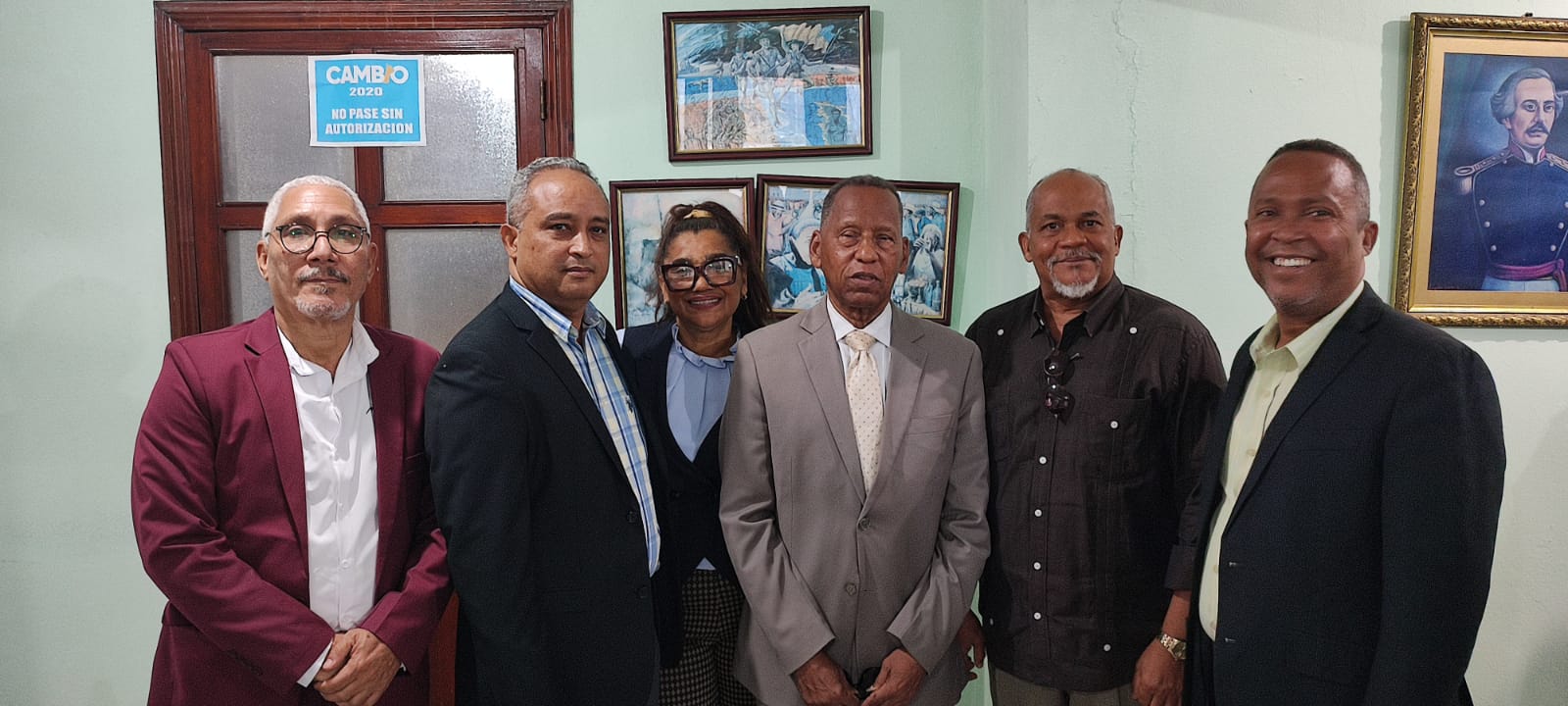 Filial SNTP-SDE capta la atención de comunicadores con la charla «De la Voz Dominicana al 5G, mitos, realidades y el futuro de la televisión»
