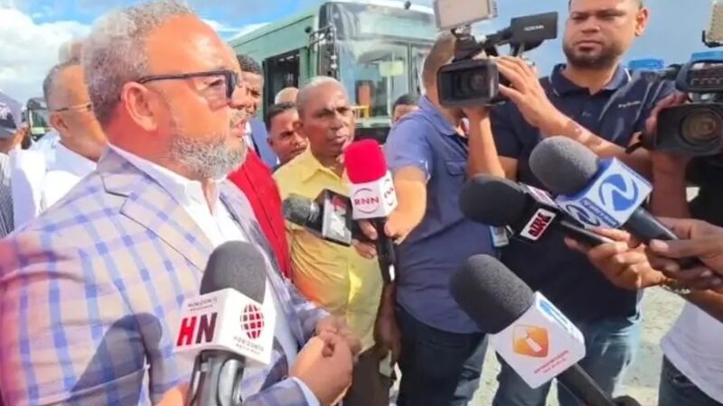 Mochotran respalda foro de movilidad sostenible y pide integrar a dirigentes de rutas de Santo Domingo y Santiago