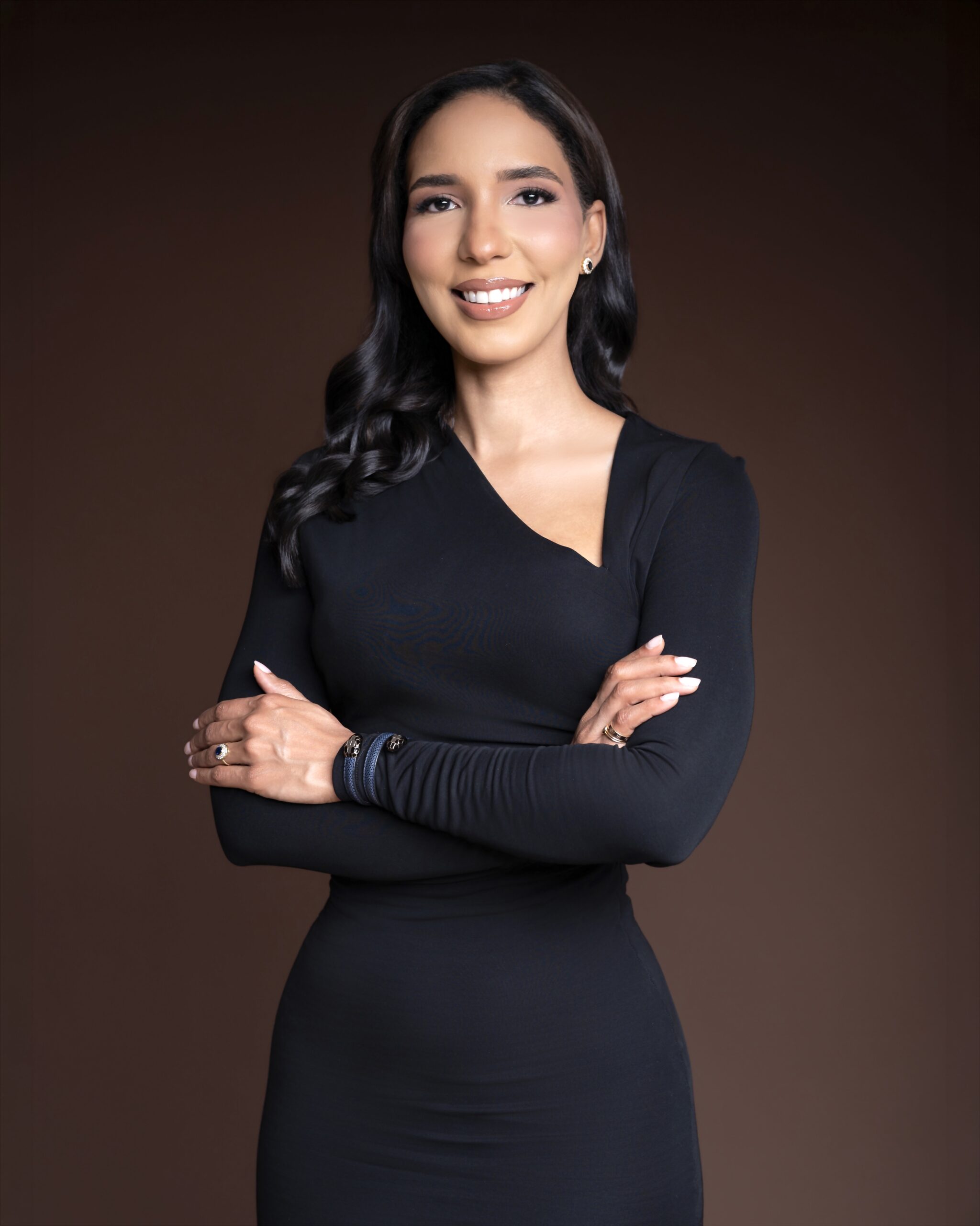 La reconocida abogada dominicana Eykis García Díaz presentará en París la edición francesa de su libro Article 100 – Le parcours de l’avocat étranger en France