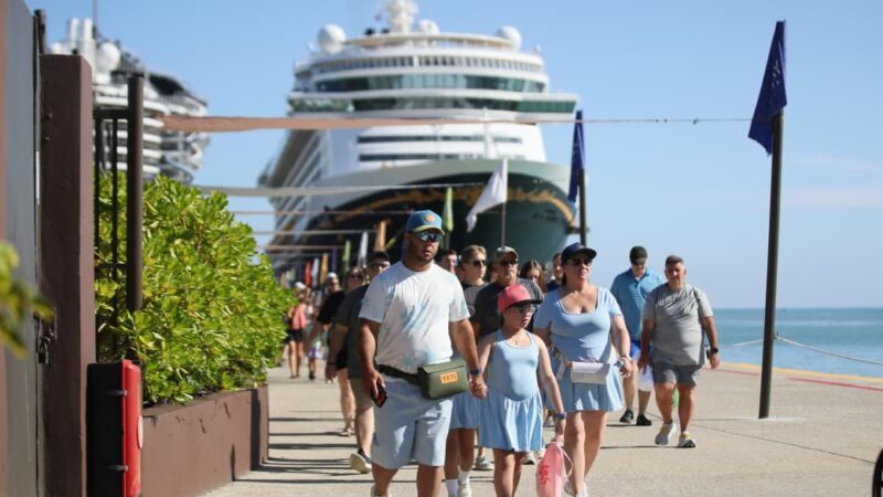Primer crucero de Disney llega a RD; Puerto Plata recibió este martes casi 13 mil cruceristas