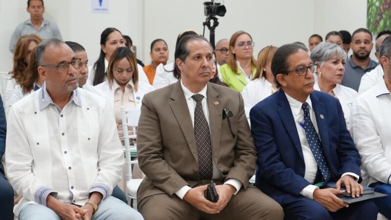 CNT e INCORT juramentan Comité de Trasplante del Hospital Regional Universitario Dr. Ángel María Gatón Calderón
