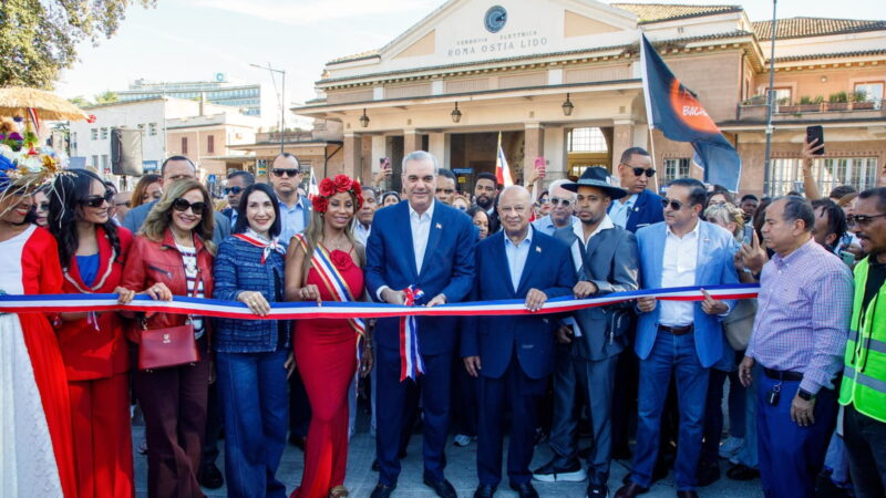 Presidente Abinader inaugura la Parada Dominicana en Roma y resalta el orgullo patrio, el espíritu emprendedor y los aportes de la diáspora dominicana en Italia