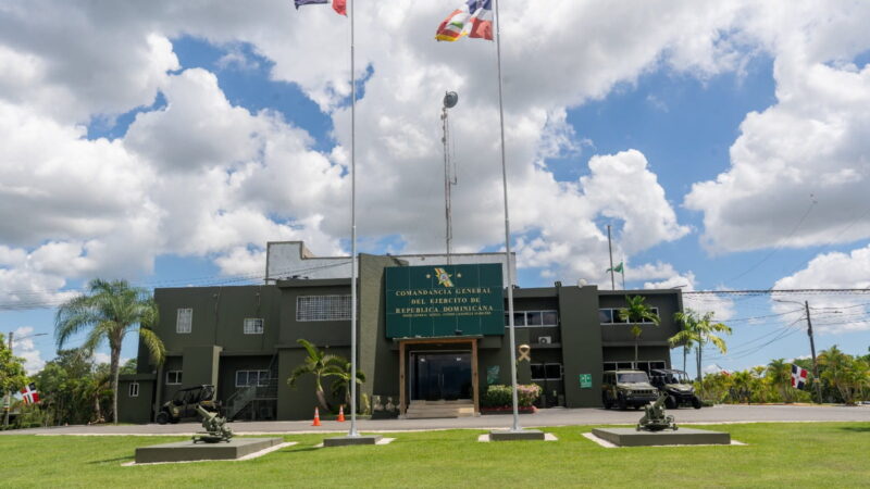EL EJÉRCITO DE REPÚBLICA DOMINICANA INFORMA SOBRE SANCIÓN Y APERTURA DE INVESTIGACIÓN POR INCIDENTE ENTRE MIEMBROS DE LA INSTITUCIÓN.