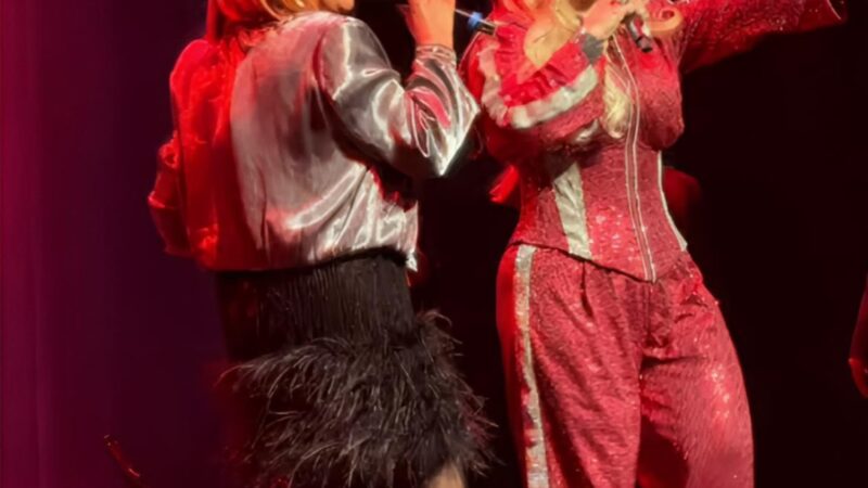 Milly Quezada y Miriam Cruz llenan de merengue el Lehman Center de Nueva York