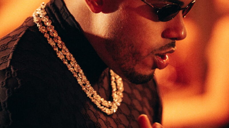 Myke Towers estrena “Te Imagino”, un sencillo que fusiona la seducción urbana con sonidos retro