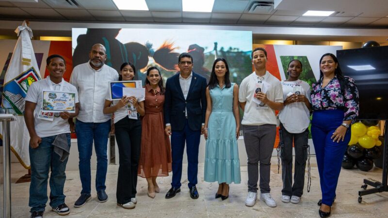 ASDE celebra el talento y el aprendizaje del inglés en segunda edición del Spelling Bee Municipal 2026