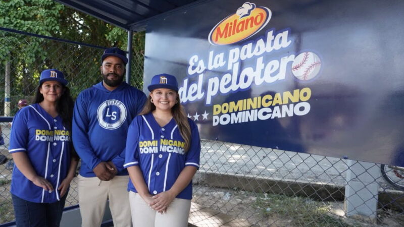 De la mesa al terreno de juego: Milano convierte la pasta en una pelota de béisbol