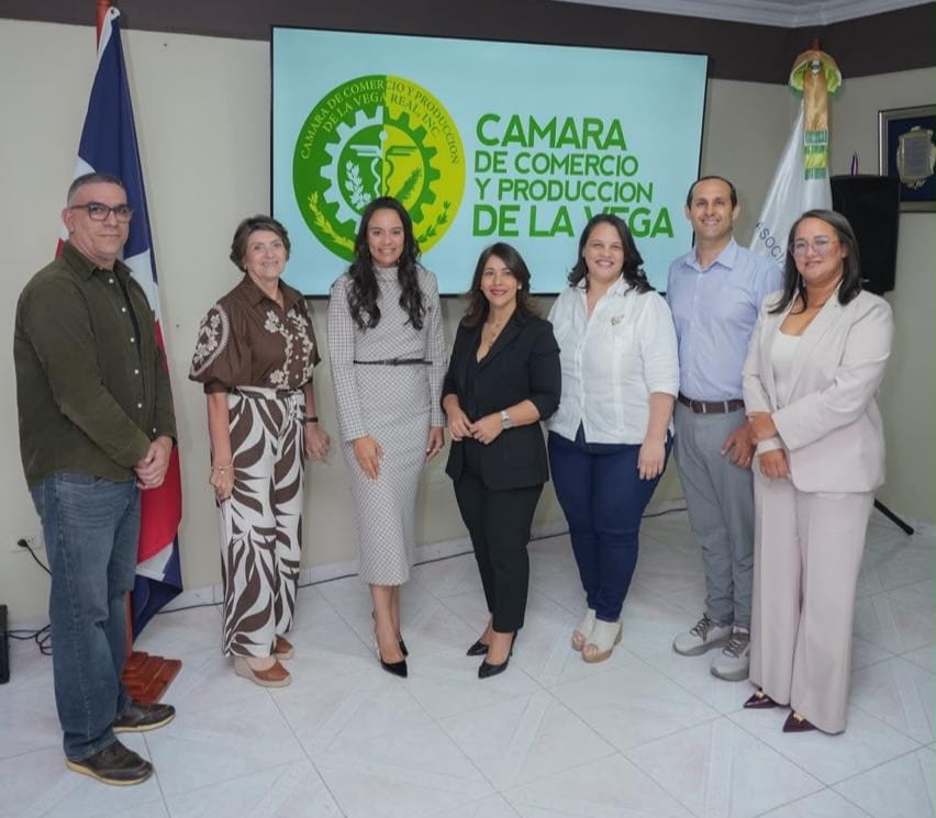 Clúster Ecoturístico de Constanza y Cámara de Comercio de La Vega promueven la prevención de riesgos penales en las empresas